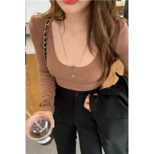 Áo croptop thun gân cổ vuông tay dài 🌿