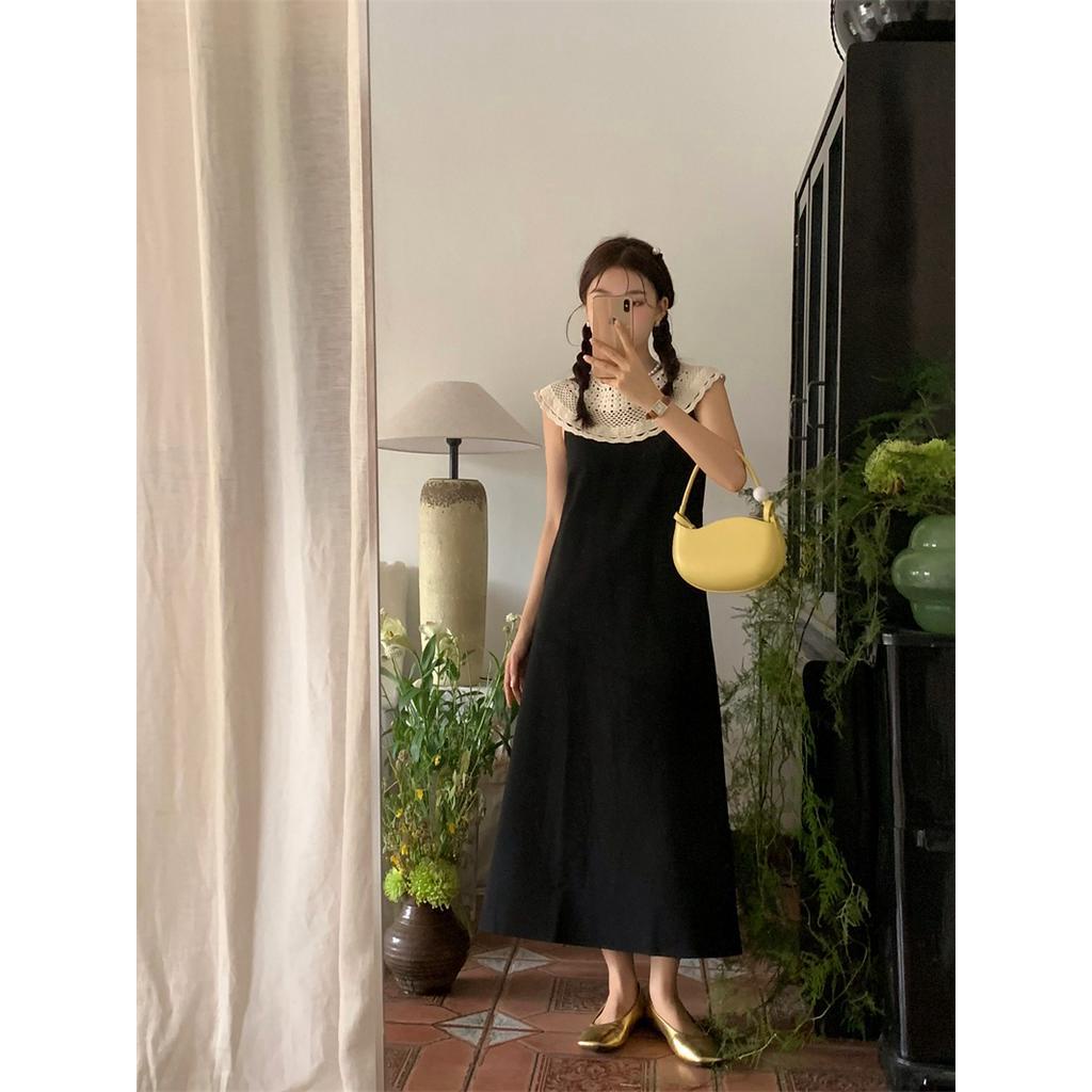 Đầm Đen Cổ Ren Ôm Dáng Phối Màu Tương Phản 66840