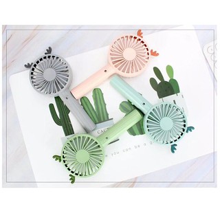 Đồ Chơi Quạt Cầm Tay Tích Điện Phun Sương Mini Cực Mát Cho Bé