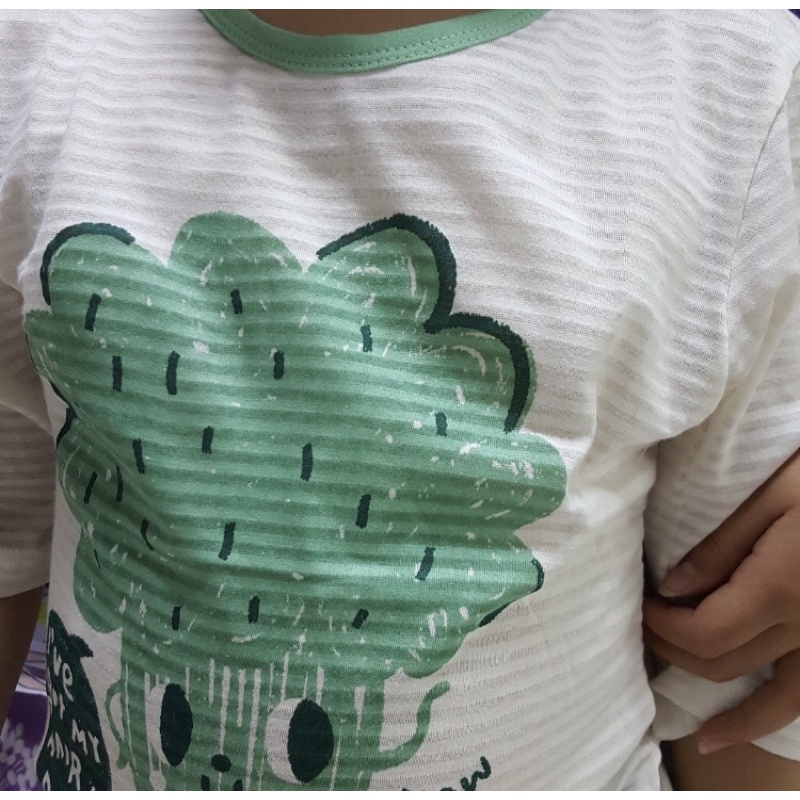 Bộ quần áo trẻ em súp lơ xanh Maykids Korea