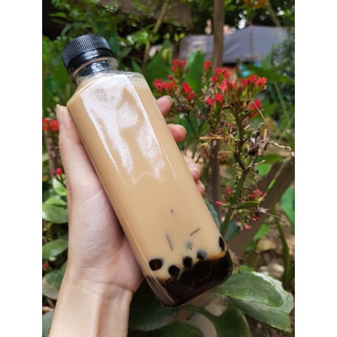 (NOWSHIP) Trà sữa pha sẵn vị truyền thống chai tròn/vuông 330ml nhà làm uống là ghiền