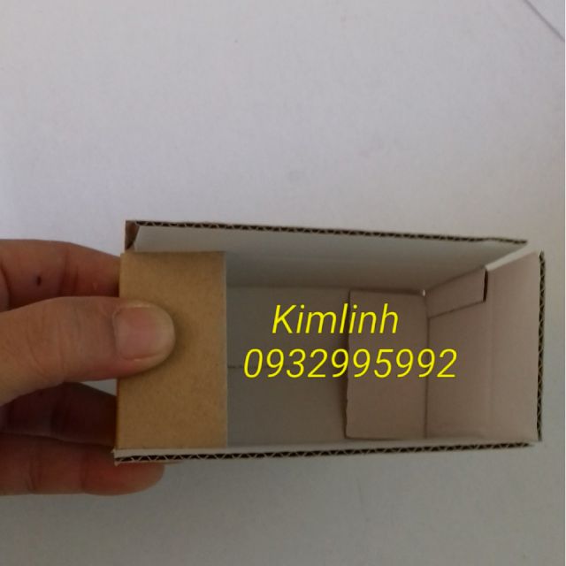 30 hộp Carton 10x5x5 màu vàng