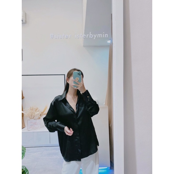 SISTERSISTER - Áo sơ mi lụa nút kim loại Tiffany