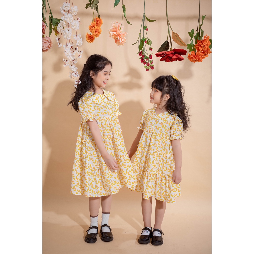 [LITTLE PINK] FLORA DRESS - Váy là vàng cổ sen bé gái