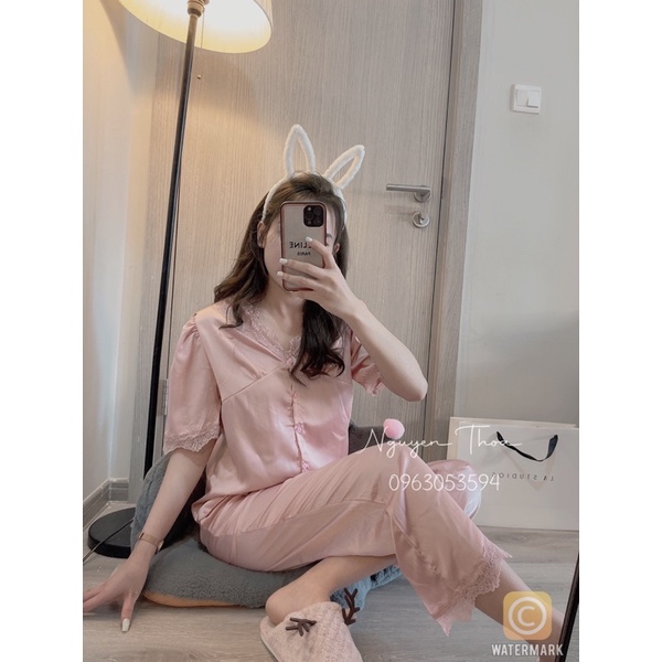 Bộ lụa cổ ren tay ngắn