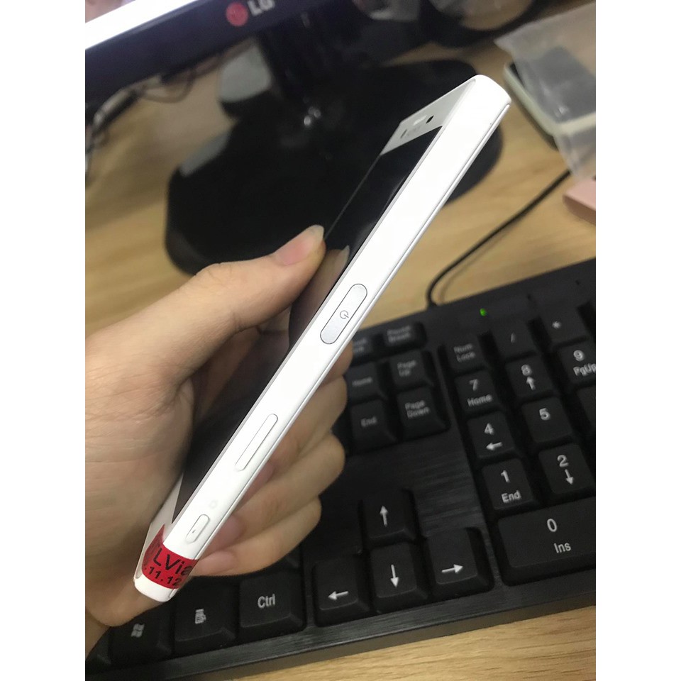 Điện thoại Sony X Compact hàng Nhật mới 99% | BigBuy360 - bigbuy360.vn