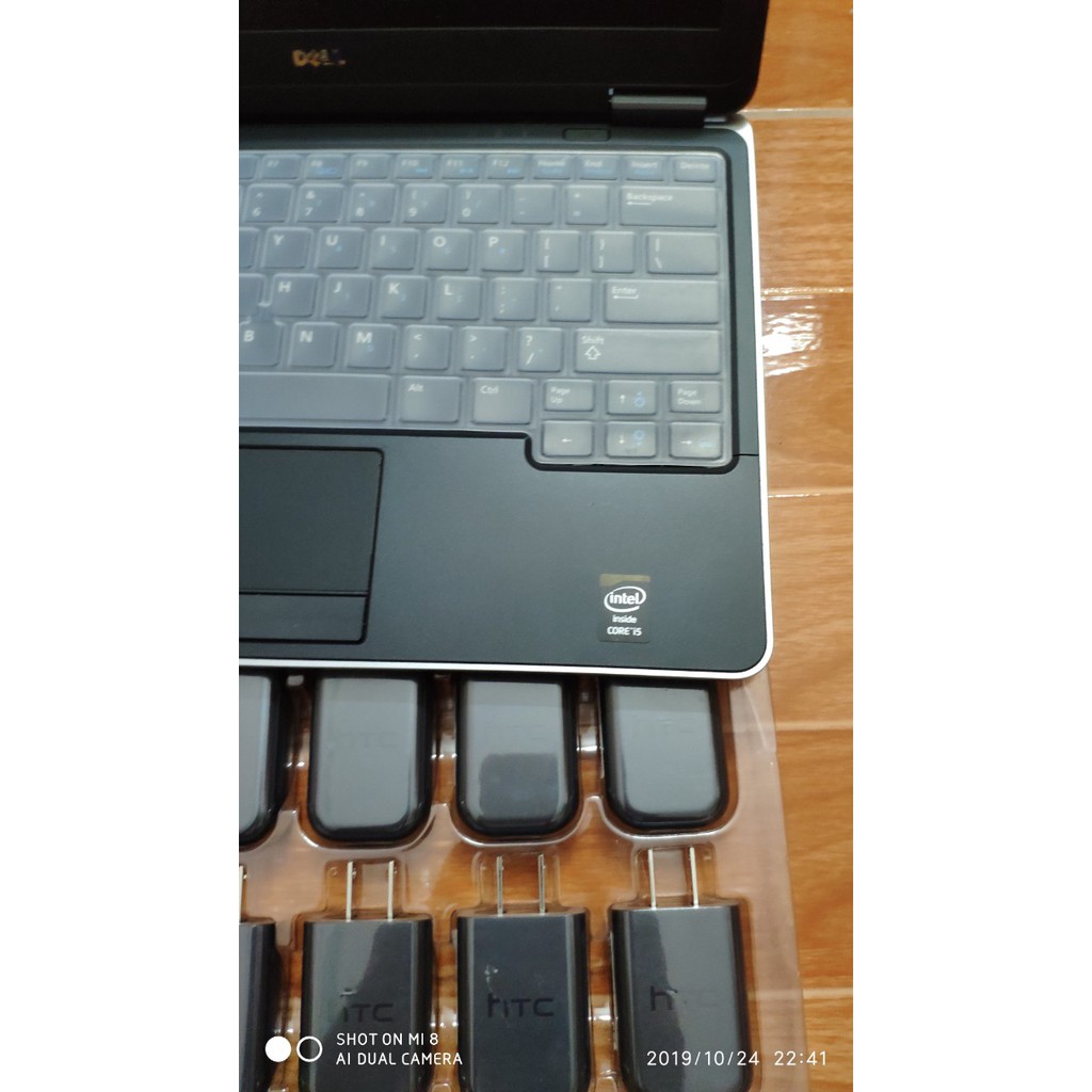 Laptop doanh nhân Dell latitude E7240, màn 12.5, nhỏ, gọn, nhẹ(có 2 phiên bản i5 và i7) | WebRaoVat - webraovat.net.vn