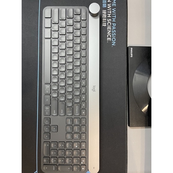Bàn Phím Không Dây Logitech Craft Wireless Keyboard