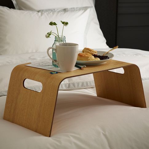 Bàn đa năng gỗ uốn cong PlyConcept ToMa Bed Tray - Veneer Màu Sồi