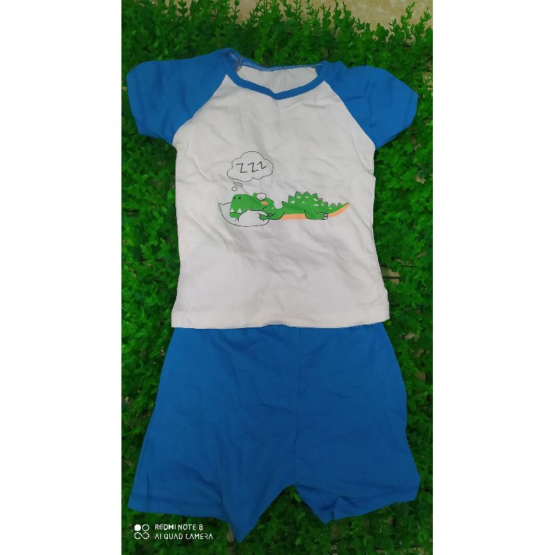 Bộ quần áo cá sấu ngộ nghĩnh cho bé