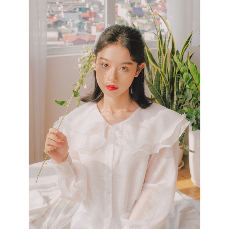 THE19CLUB - Áo sơ mi cổ bồng hai tầng vải tơ sống dài tay - Jennie Shirt