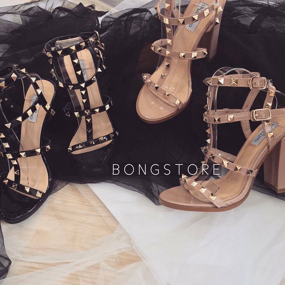 Sandal đinh #Valentino