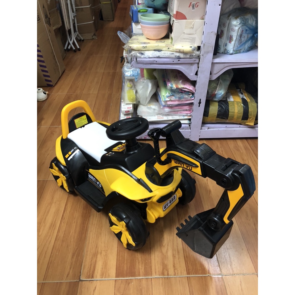 Xe Cần Cẩu Chòi Chân Loại To Có Nhạc Đèn Điều Khiển Ngầu Múc Dễ Dàng