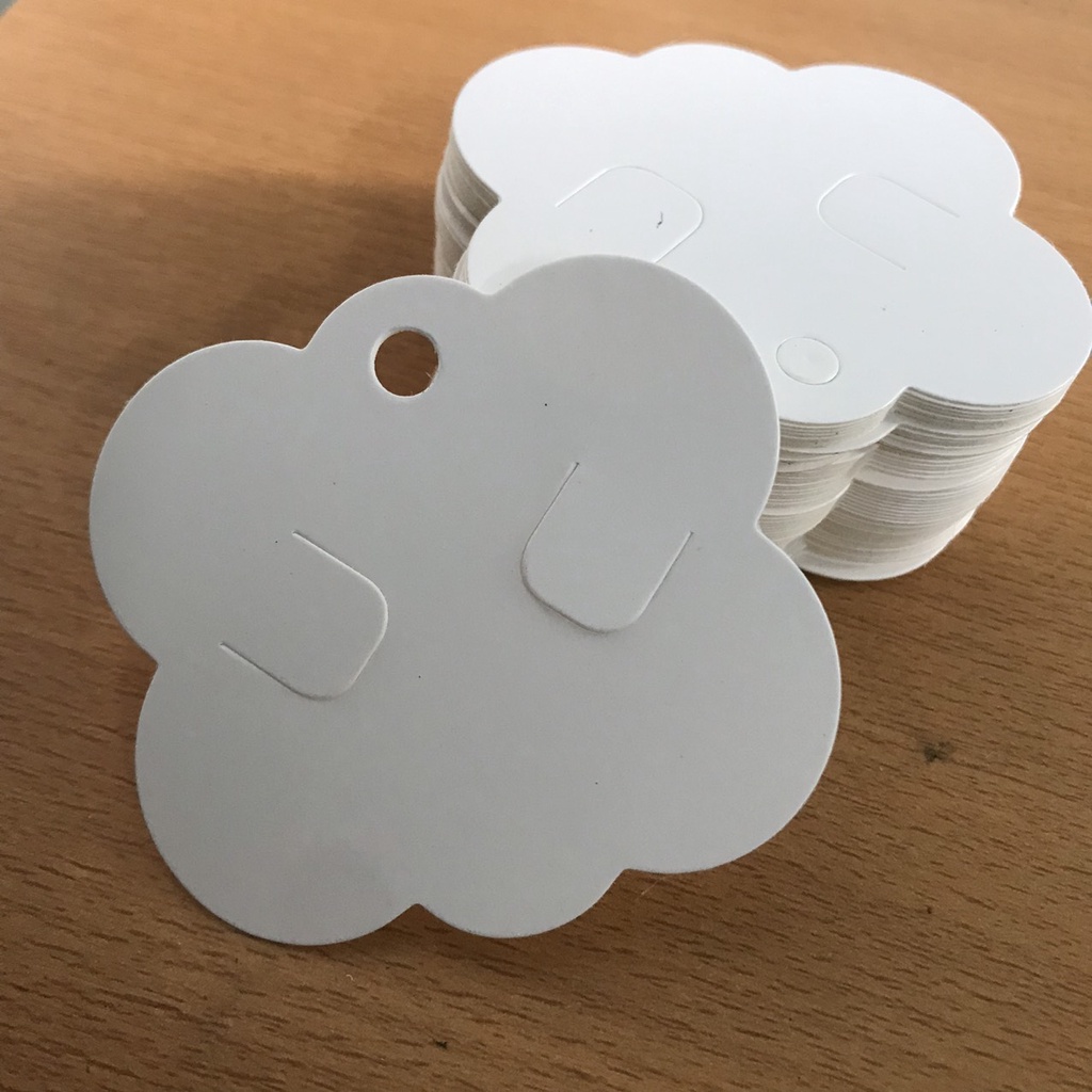 100 bìa cài kẹp tóc, cài áo... - Tem giấy cứng kẹp tóc nhiều mẫu size 6x6cm