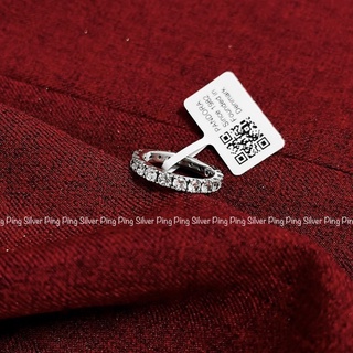 Nhẫn hàng đá lấp lánh