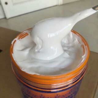 Kem body siêu trắng da