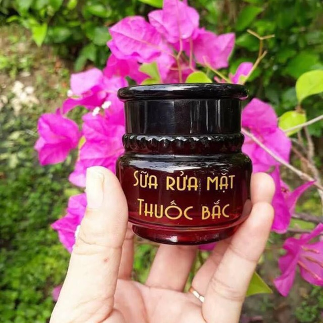 Sửa rửa mặt thuốc bắc