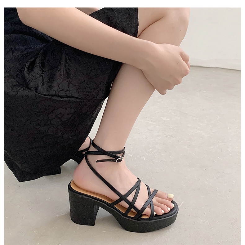 Giày Sandal Cao gót Đan Dây Chiến Binh Phong Cách Retro Chuẩn Hàng Quảng Châu