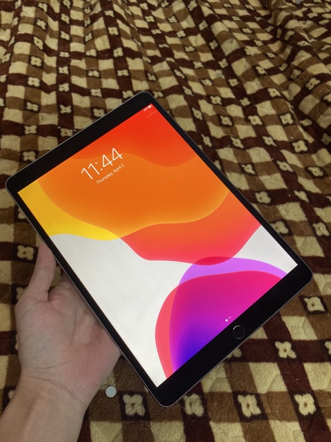 Máy tính bảng ipad Pro 9.7” bản có sim 4G + wifi sẵn hàng tại Smobilevn - Smobilevn.com | BigBuy360 - bigbuy360.vn