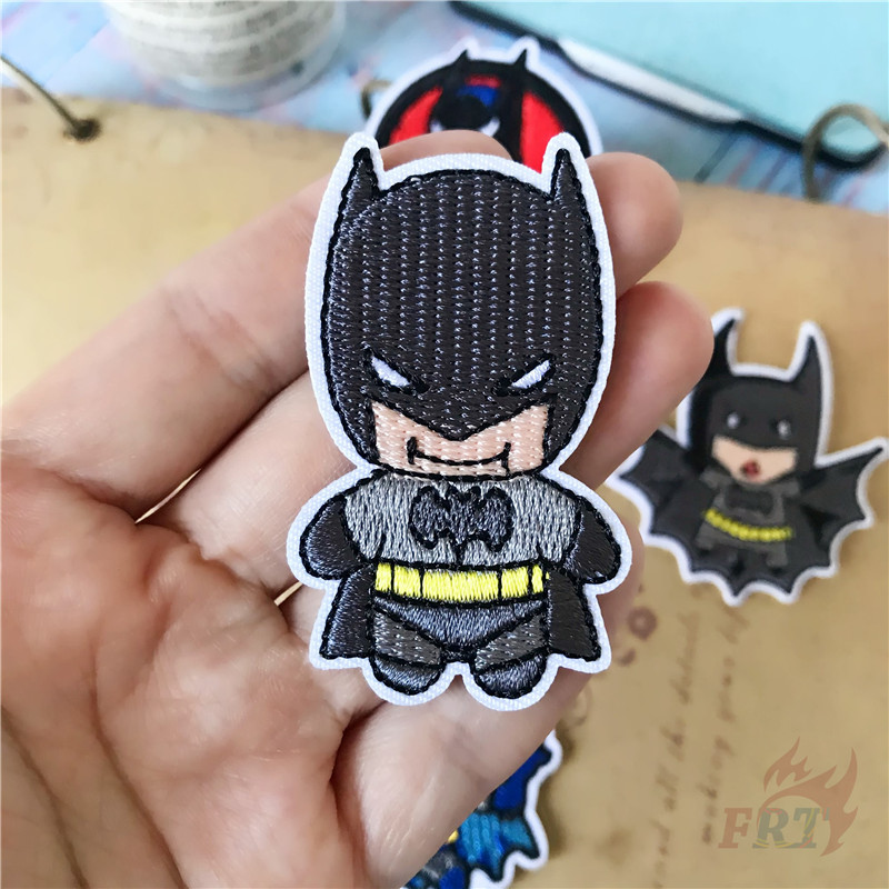 Miếng Vá Quần Áo Ủi Thêu Hình Nhân Vật Joker Vs Batman