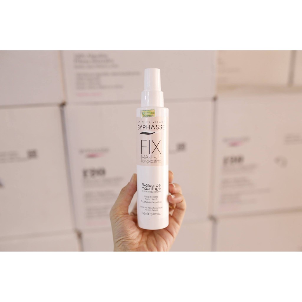 Xịt khoá makeup Byphasse