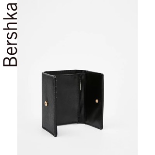Ví bershka