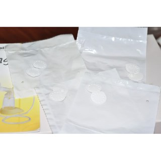 Van trắng 1 chiếc chính hãng USA