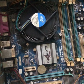 Main g41 gigabyte, cpu e6500, ram 2gb