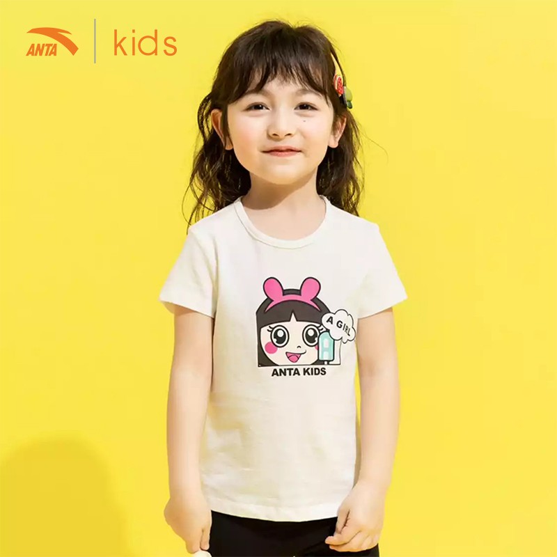 Áo cộc tay bé gái Anta Kids hình chibi xinh xắn 362029115-2