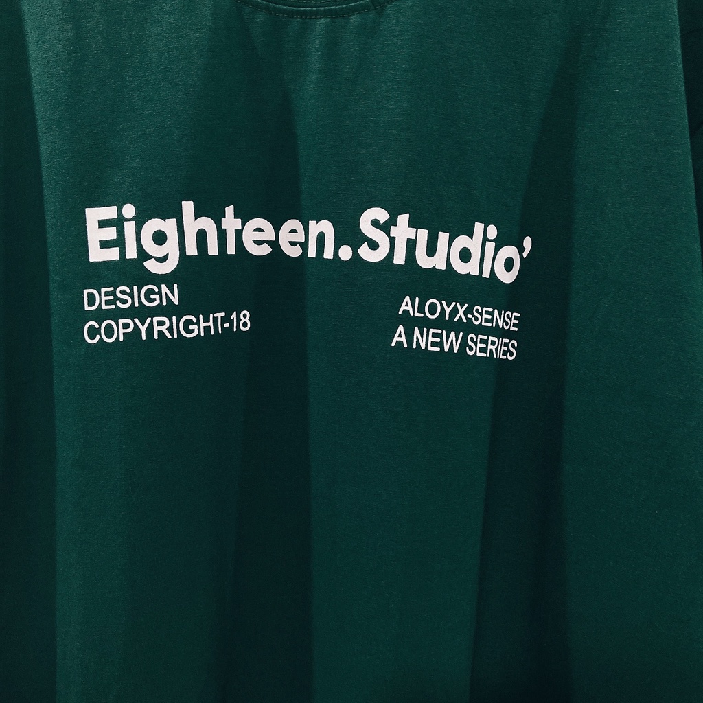 Áo phông unisex nam nữ tay lỡ form rộng Eighteen.Studio