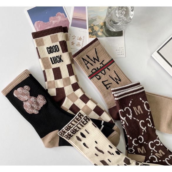 Vớ Tất thể thao cao cổ chữ GOOD LUCK  phong cách thể thao, trẻ trung và năng động.