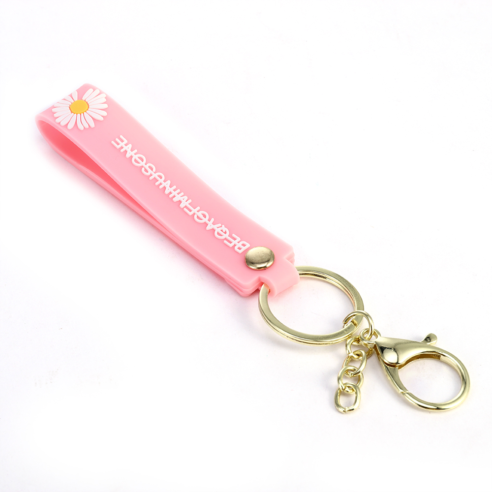 Cod Qipin Small Daisy Candy Color Keychains Korean Ins Police Key Ring Car Bag Accessories Gifts