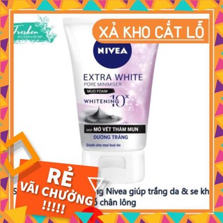 Sữa rửa mặt bùn khoáng Nivea giúp trắng da & se khít lỗ chân lông.