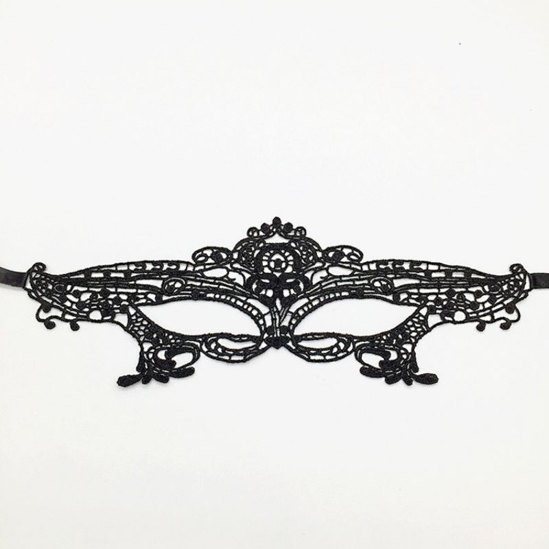 Mặt nạ ren hóa trang