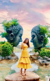 ĐẦM MAXI VÀNG TẦNG CÚP NGỰC