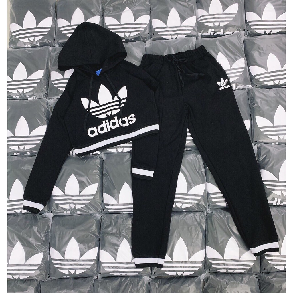 [Kèm Hình Thật] Set Thể Thao Spotty Croptop Hoodie Và Quần Jogger Vải Mịn Co Dãn Thấm Hút Mồ Hôi - SE112