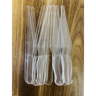Dụng cụ cắt bánh sinh nhật