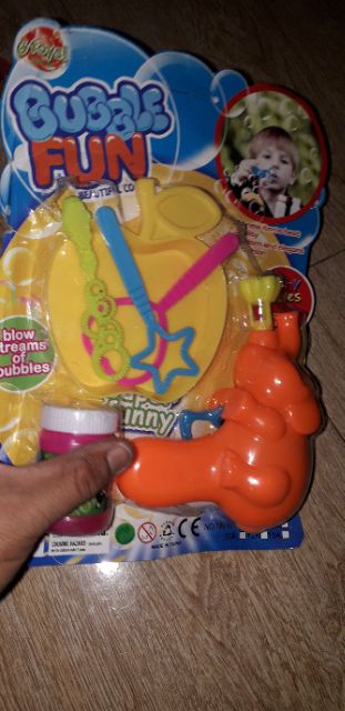 Đồ chơi thổi bông bóng xà bông bằng cơ rất đẹp