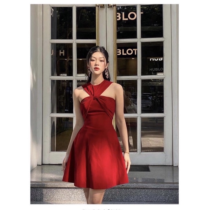 Đầm cổ yếm xoắn ngực,váy nữa xoè noel diên chụp hình siêu xinh