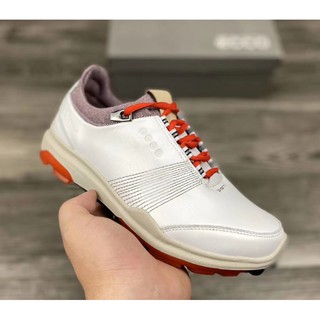 giày đánh golf của nữ