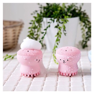 Mút bạch tuộc rửa mặt