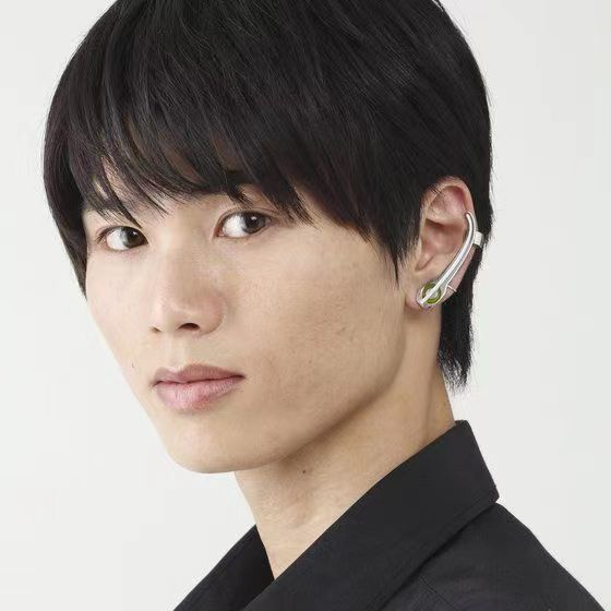 Kamen Rider Zero-One 01 Protagonist's earrings ear clips without piercing