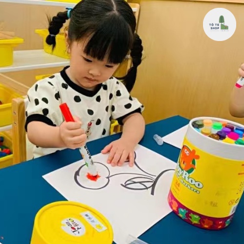 Màu vẽ Joan Miro , sáp màu lụa BabyRoo vẽ an toàn cho bé , bút tô màu không bám - dễ dàng lau sạch bẳng khăn
