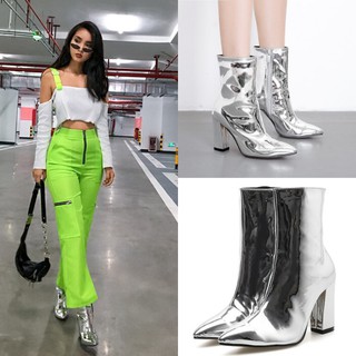Giày boot cổ ngắn đế vuông da bóng màu bạc GBDB-04W1