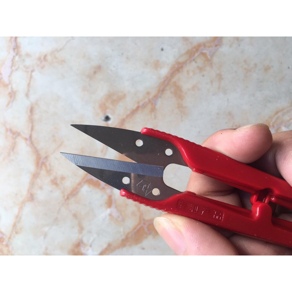 Kéo bấm chỉ đỏ loại lớn 1 cây mã pin 1551