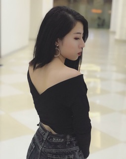 Áo croptop kiểu