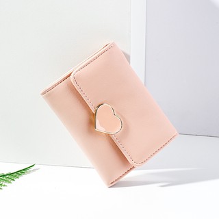 Ví ngắn gập khóa tim