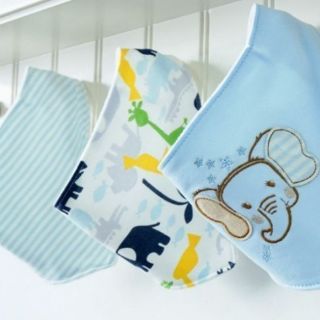 Set 3 yếm Momcare