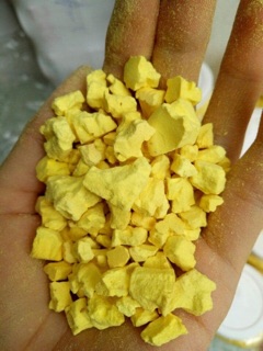 Tinh bột nghệ nhà làm