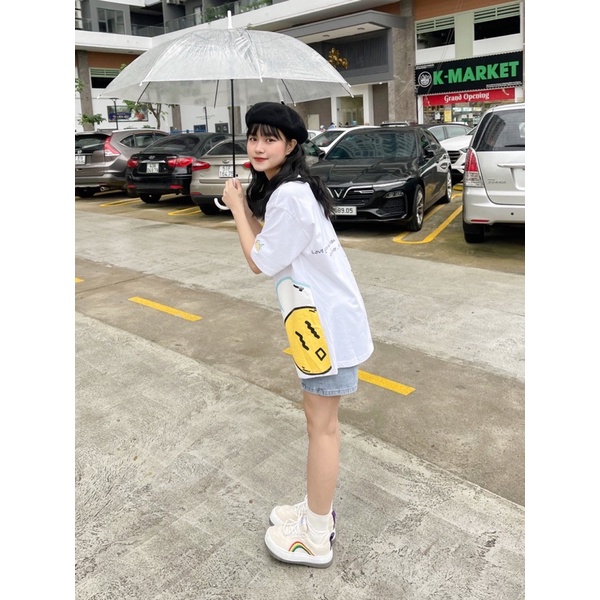 Áo thun local brand Destruction in hoạ tiết hoa cúc và trứng ốp la nhiều màu, cổ tròn, cotton
